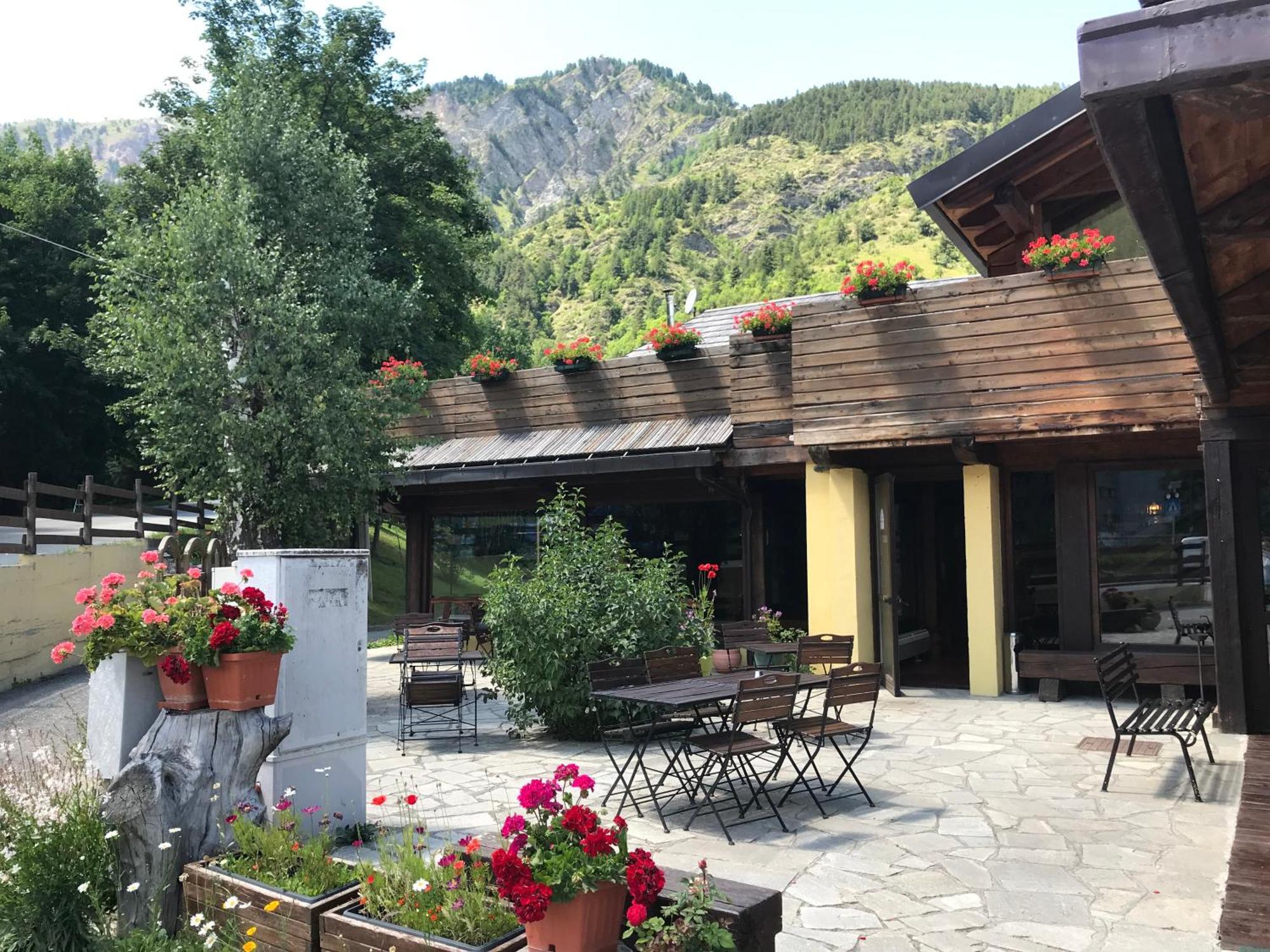 Hotel Ca Fiore Bardonecchia Exterior foto