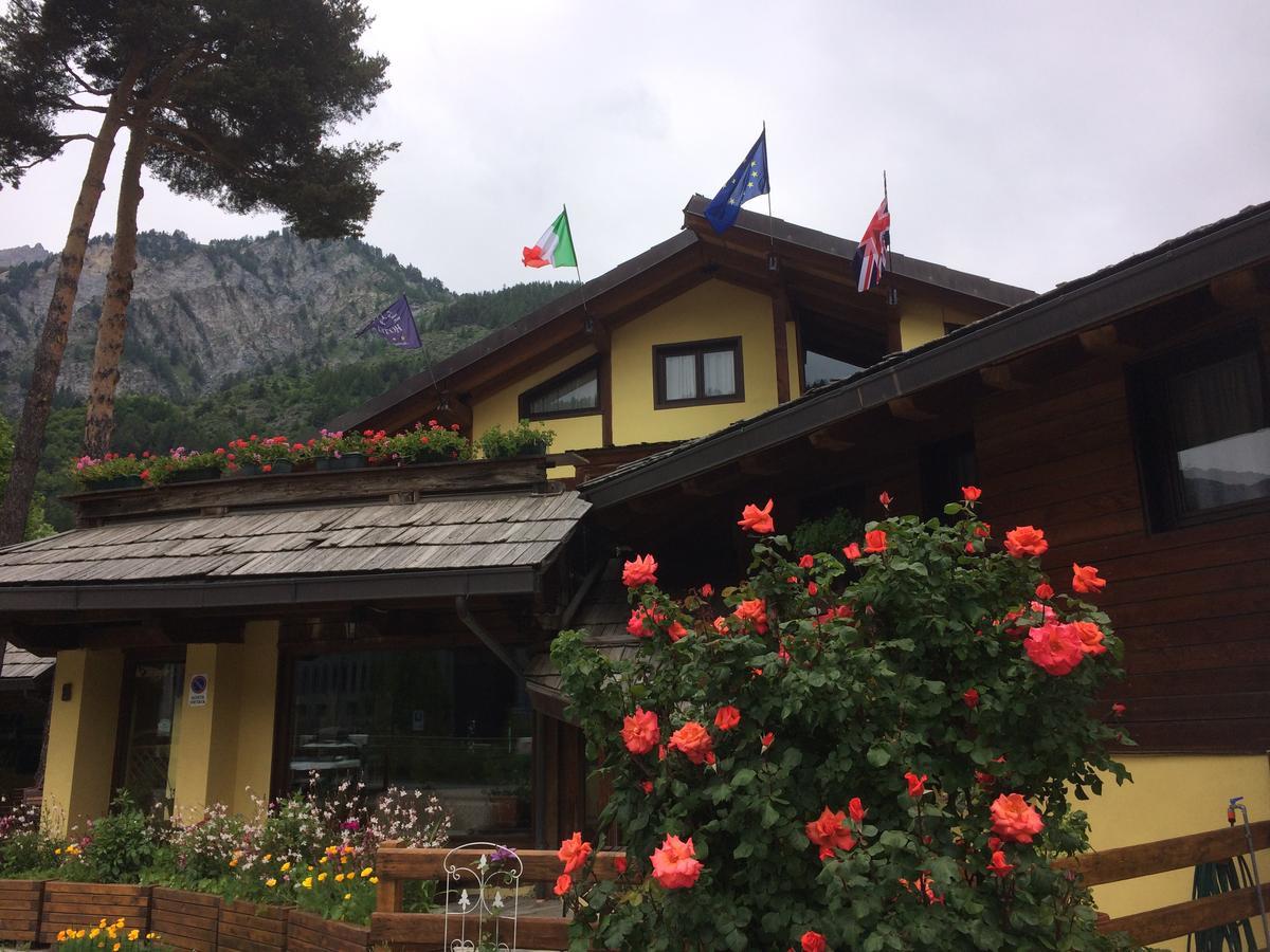 Hotel Ca Fiore Bardonecchia Exterior foto